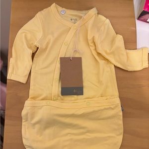 Kyte baby NEWBORN bundler - NWT - Daffodil